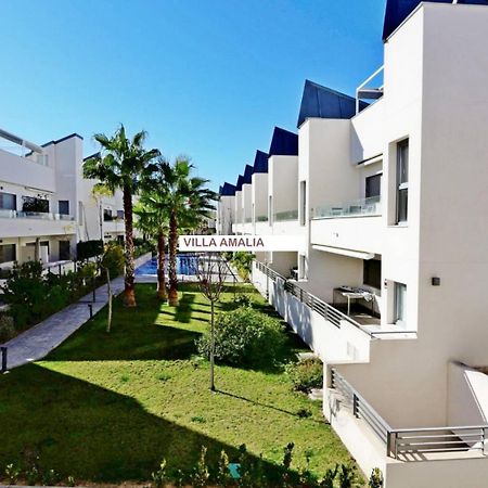 Beach Apartment Amalia Torrevieja Dış mekan fotoğraf