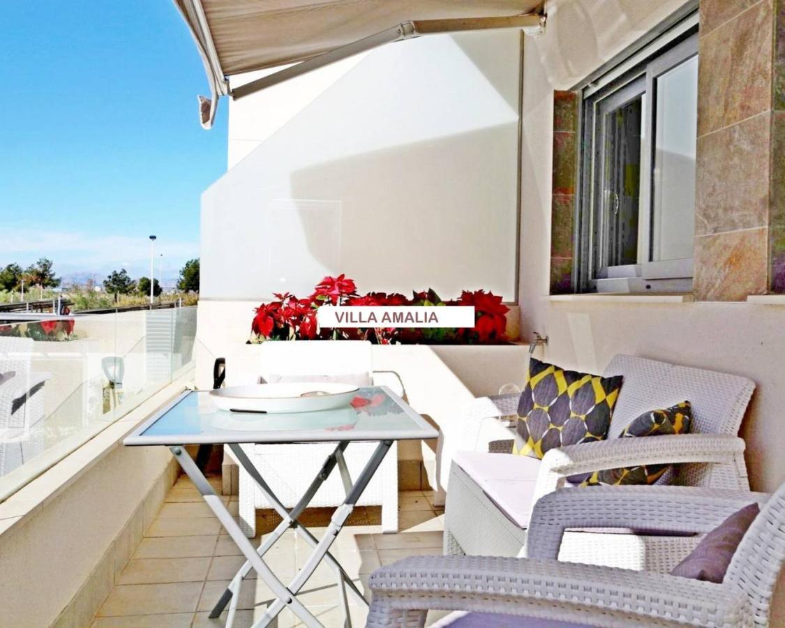 Beach Apartment Amalia Torrevieja Dış mekan fotoğraf