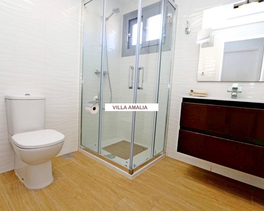 Beach Apartment Amalia Torrevieja Dış mekan fotoğraf