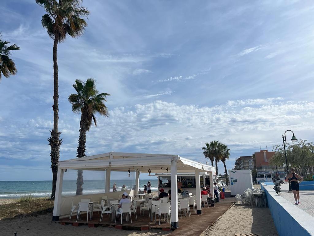 Beach Apartment Amalia Torrevieja Dış mekan fotoğraf